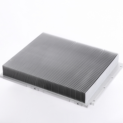 鏟齒散熱器